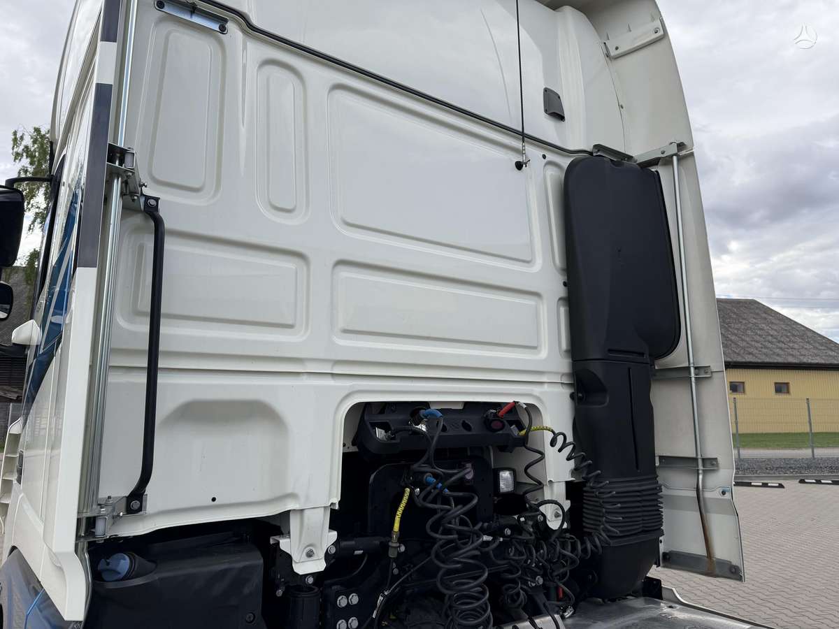 DAF XF 480 FT RETARDER, double sleeper