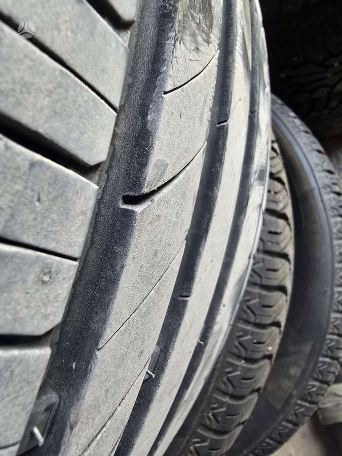 Tracmax, vasarinės 235/40 R18