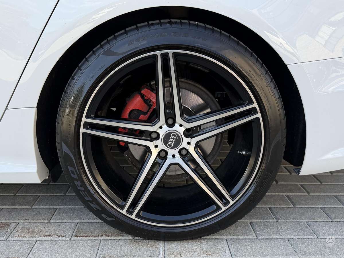 Audi A6, 2.0 l., universalas
