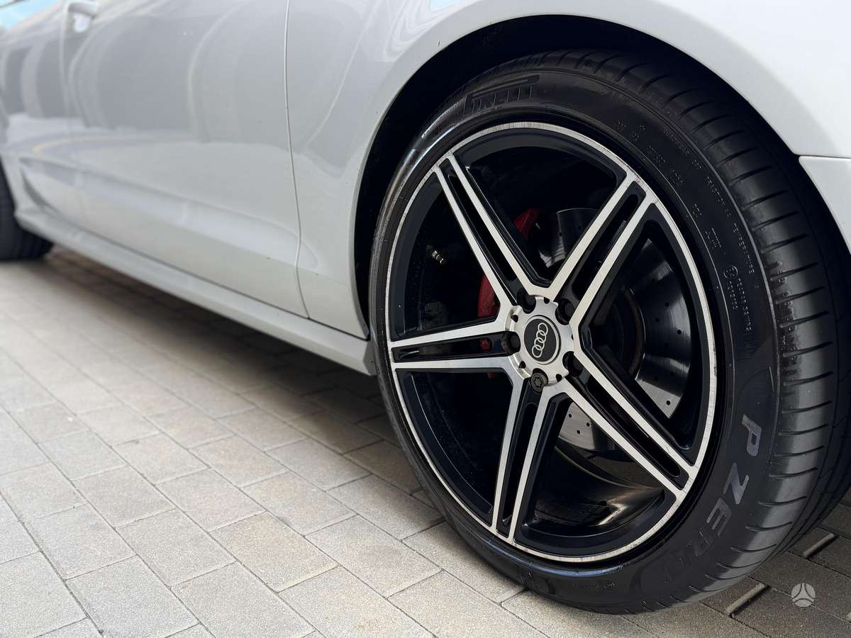 Audi A6, 2.0 l., universalas