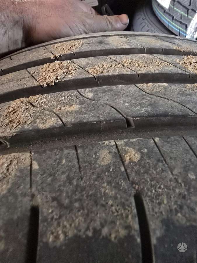 Goodyear, vasarinės 225/50 R17