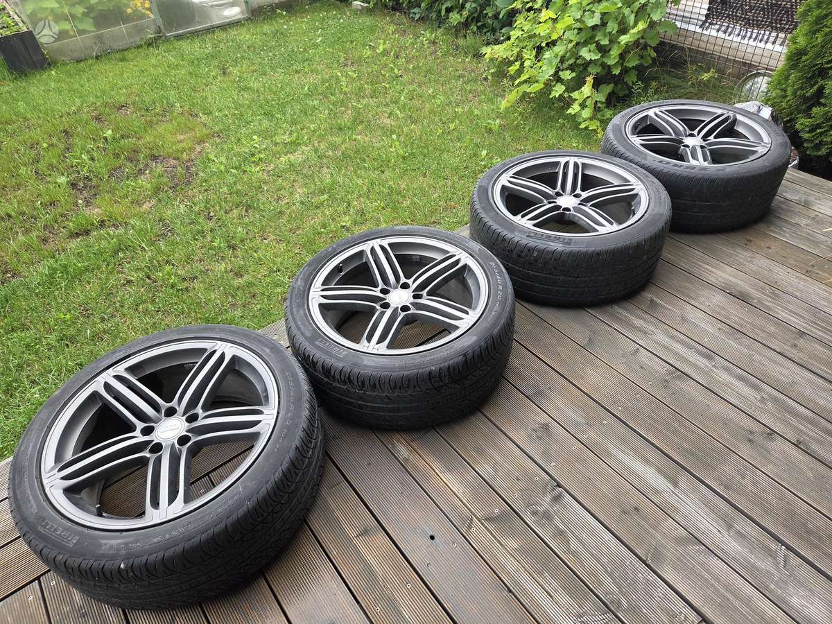 Audi A8, lengvojo lydinio, R20