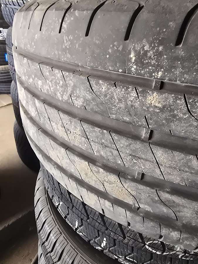 Goodyear, vasarinės 225/50 R17
