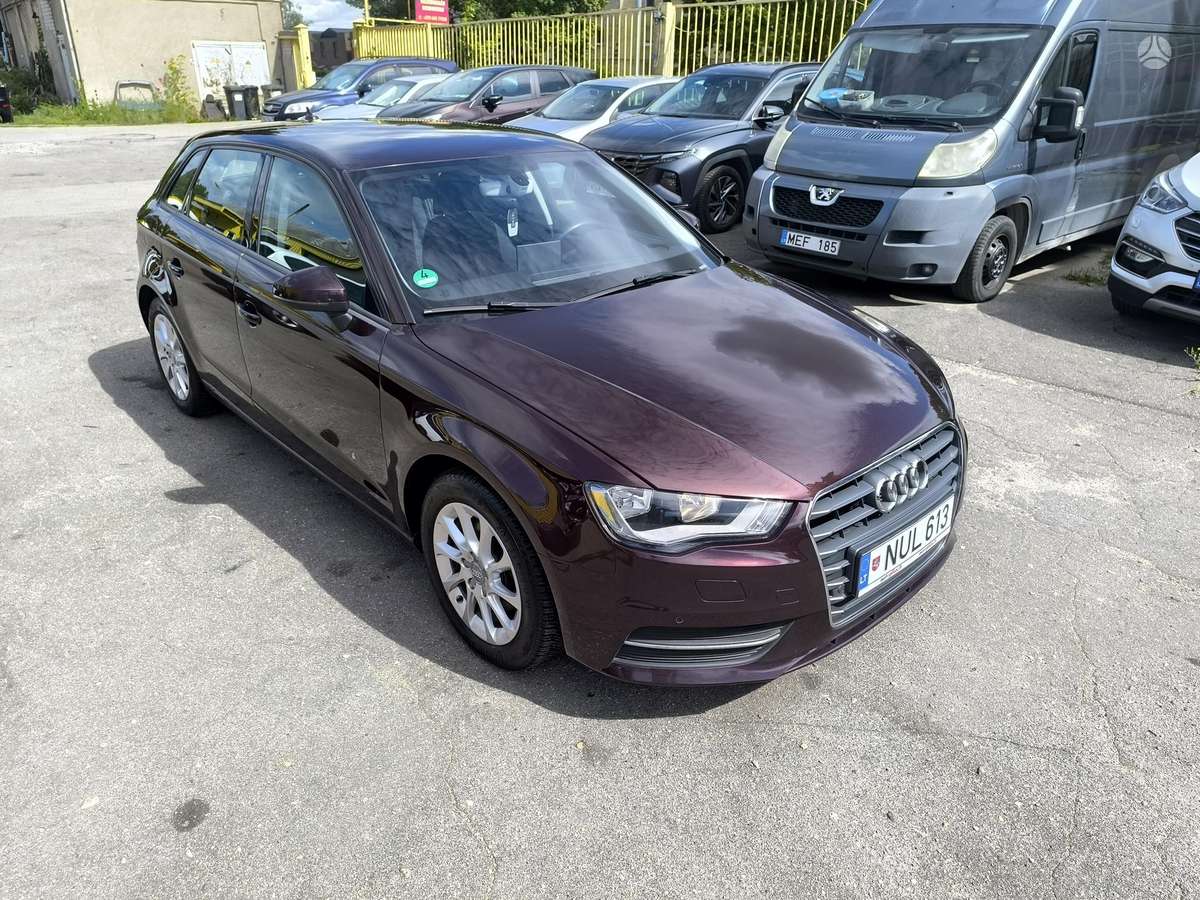 Audi A3, 1.6 l., hečbekas