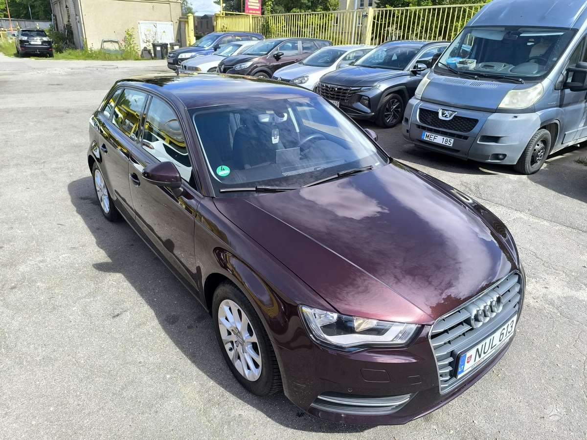 Audi A3, 1.6 l., hečbekas