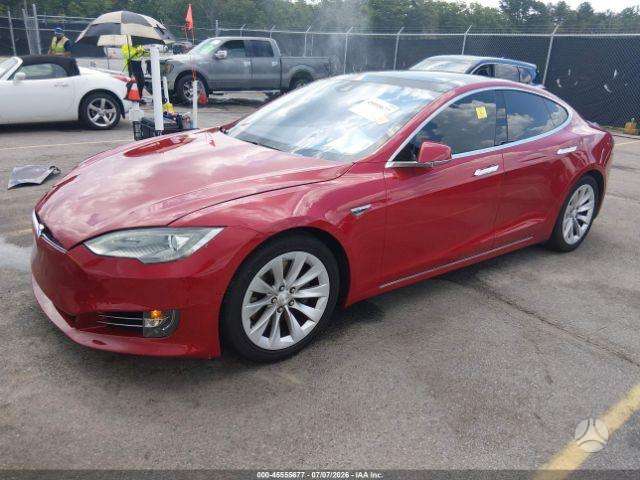 Tesla Model S, saloon / sedan
