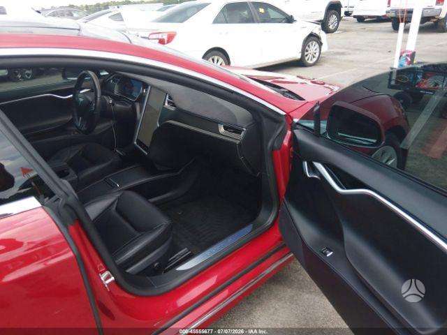 Tesla Model S, saloon / sedan