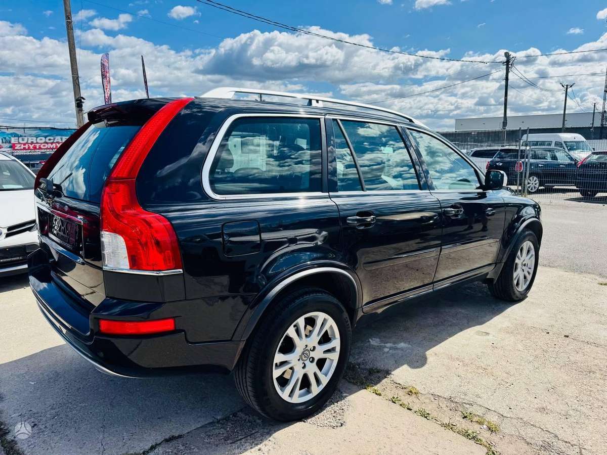 Volvo XC90 - 4