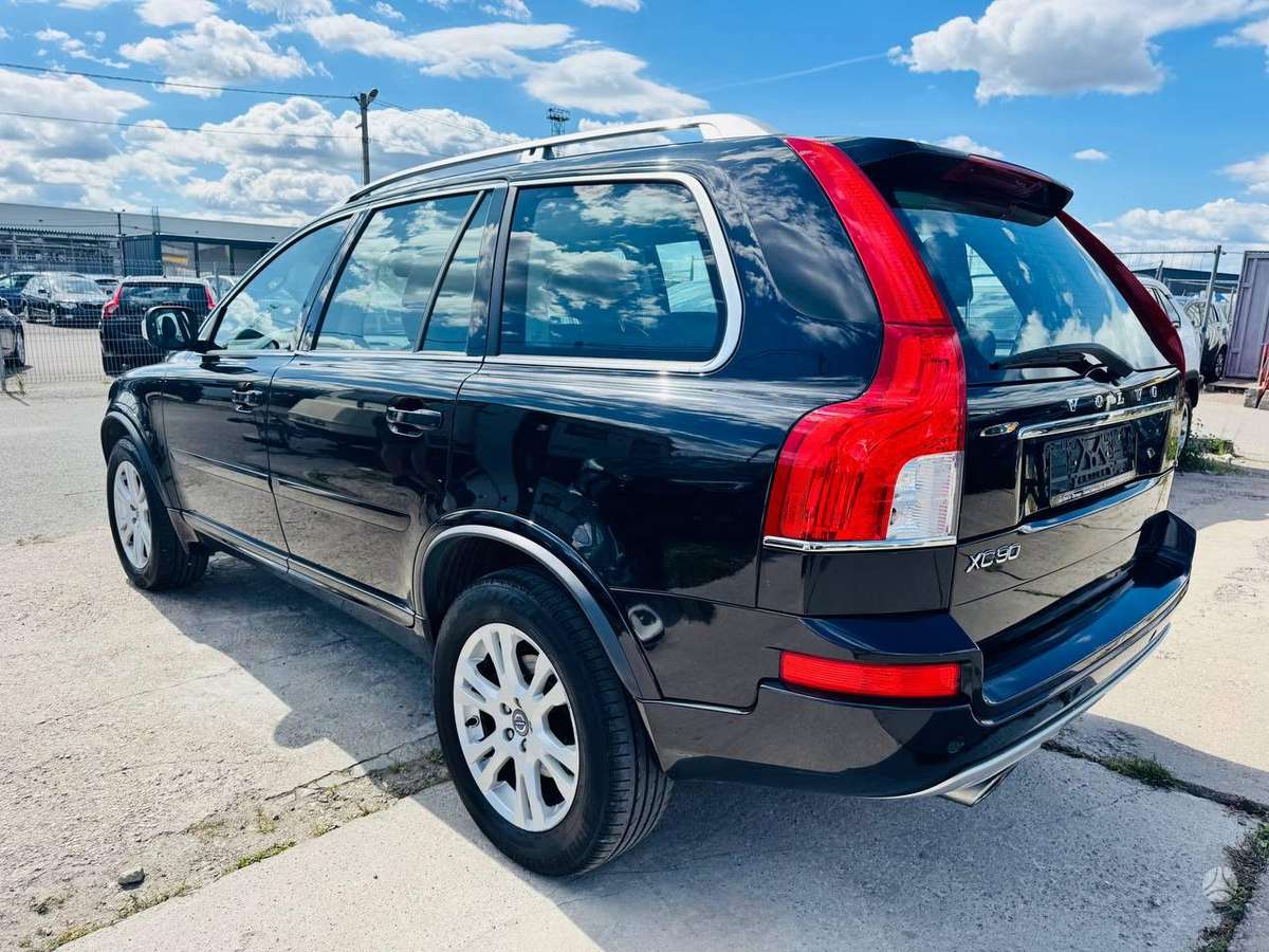 Volvo XC90 - 6