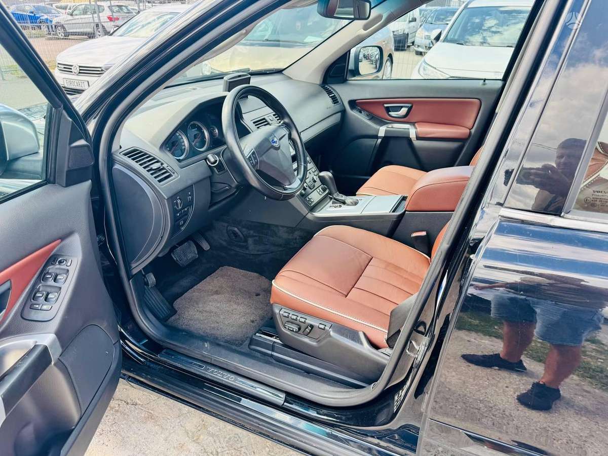 Volvo XC90 - 7