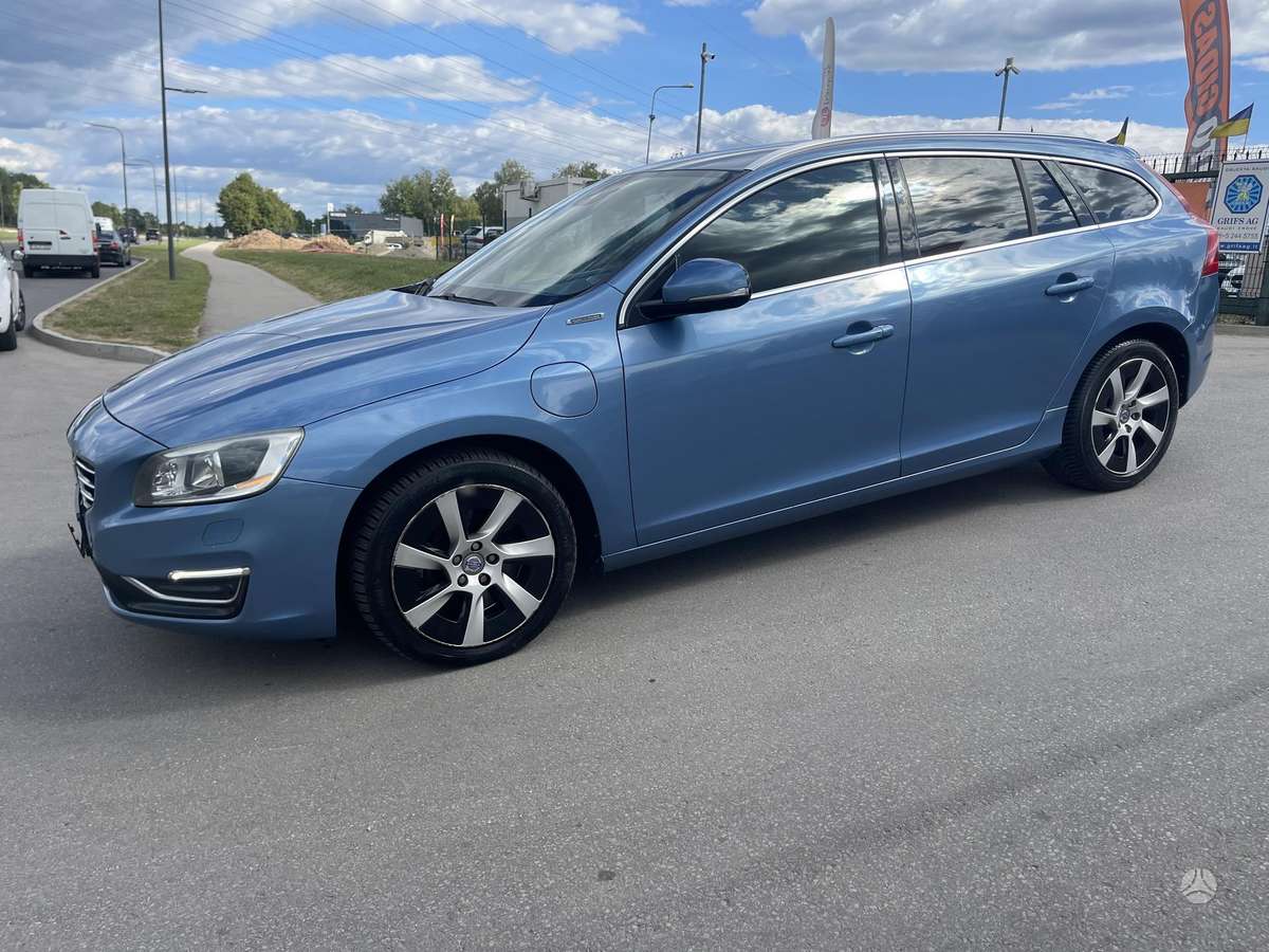Volvo V60, 2.4 l., Универсал