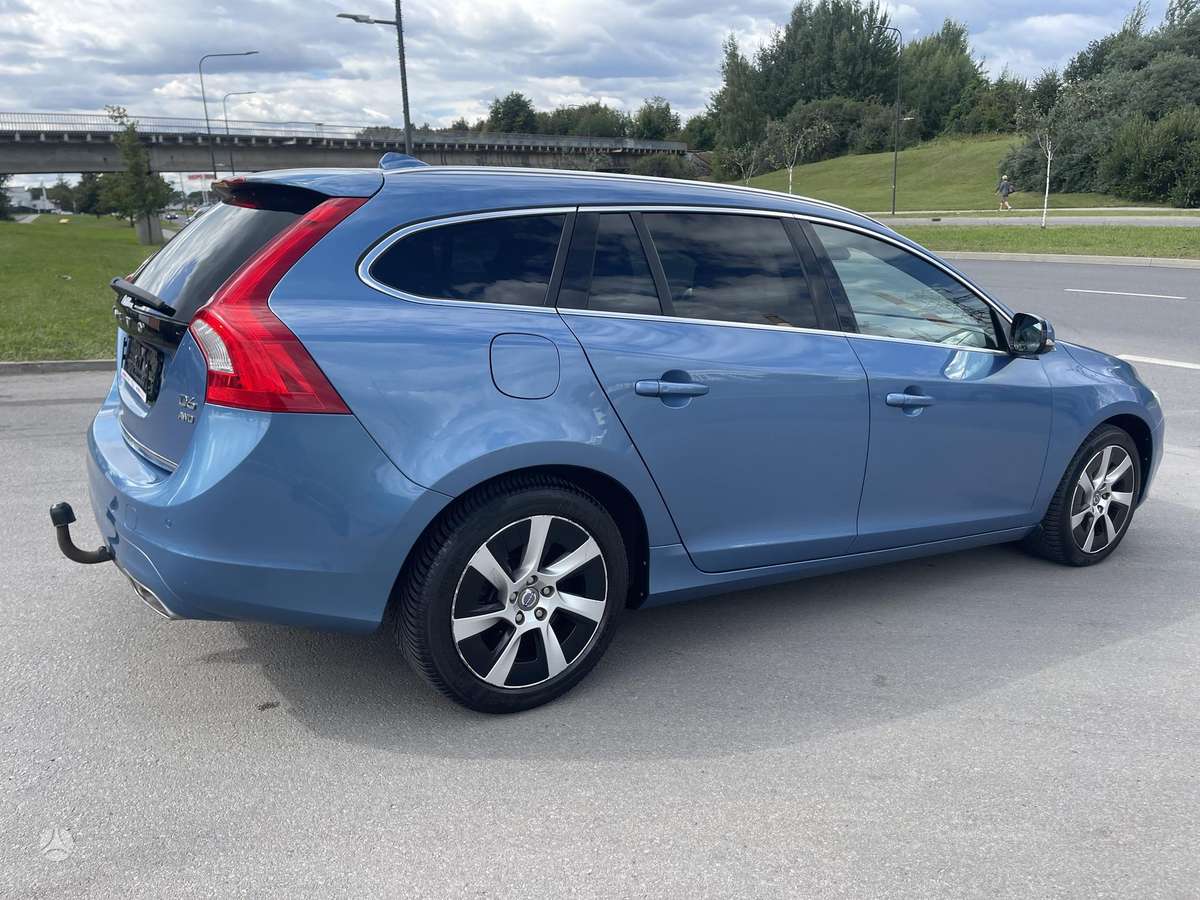 Volvo V60, 2.4 l., Универсал