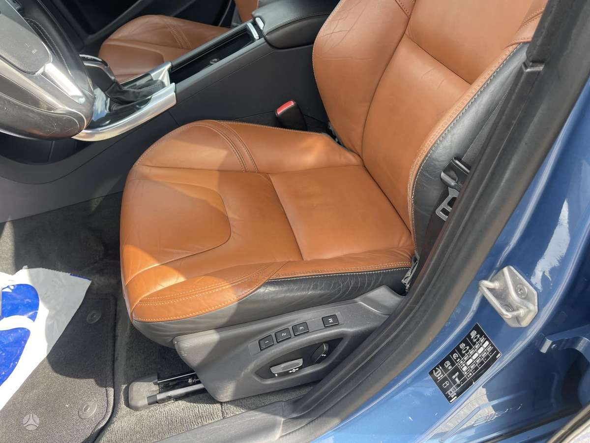 Volvo V60, 2.4 l., Универсал