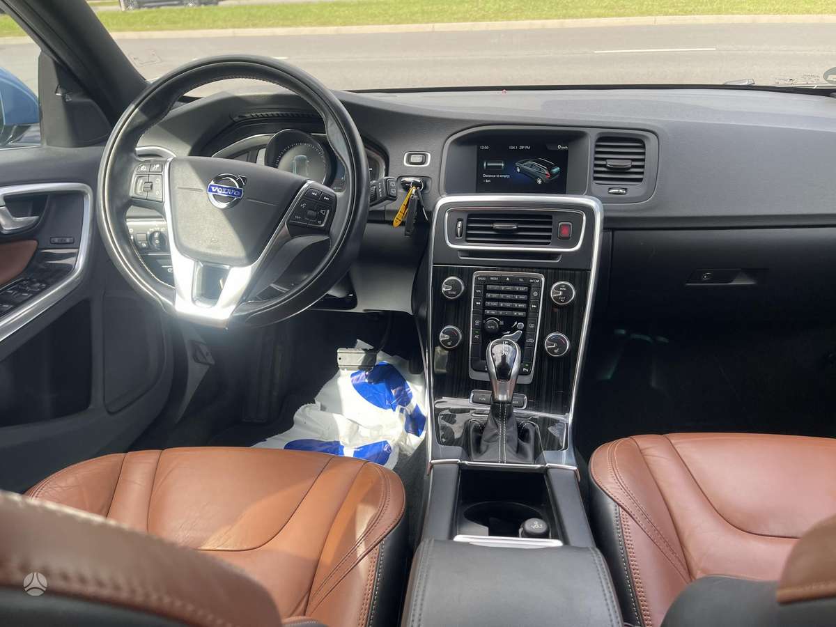Volvo V60, 2.4 l., Универсал
