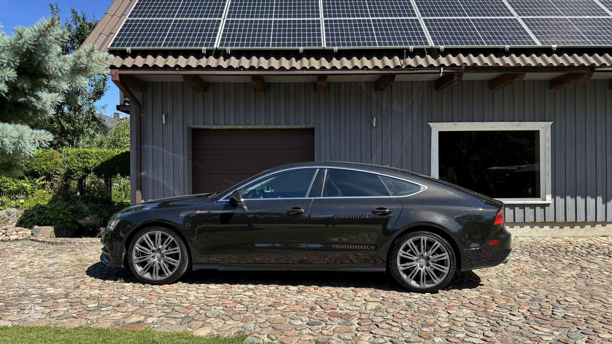 Audi A7, 3.0 l., sedanas