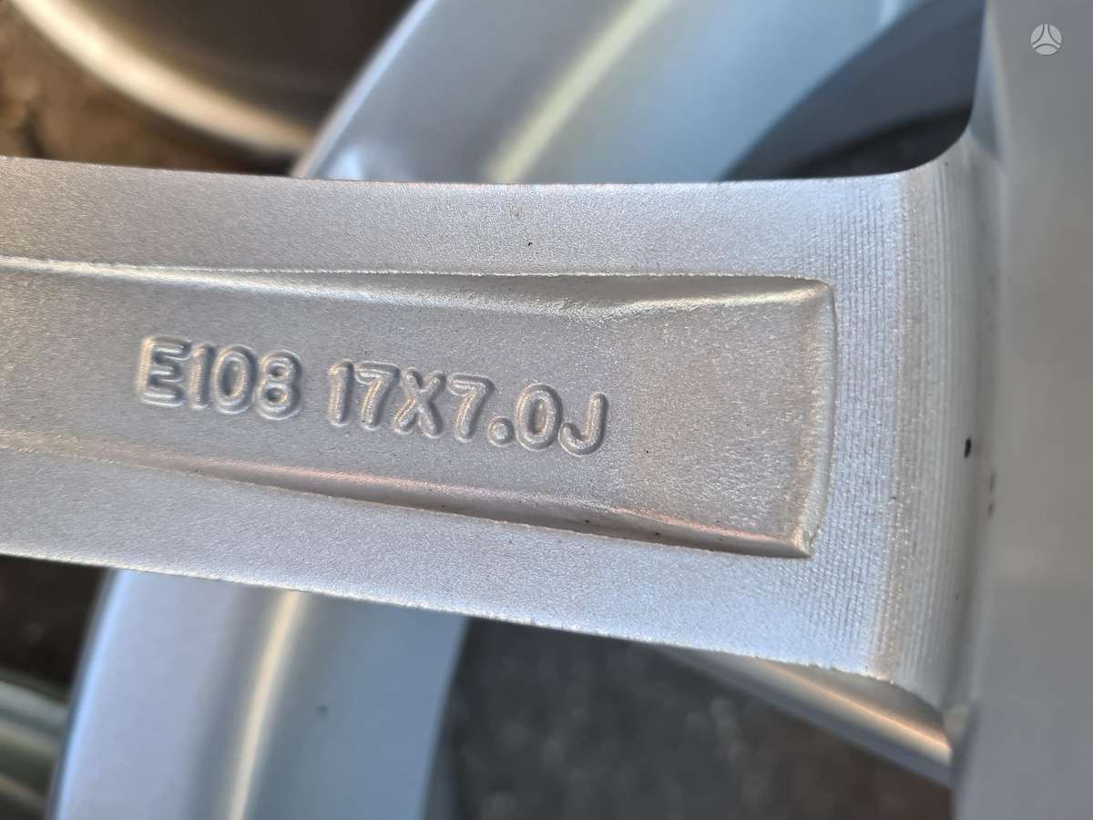 Volvo V40 / V60 / V70, легкосплавные , R17
