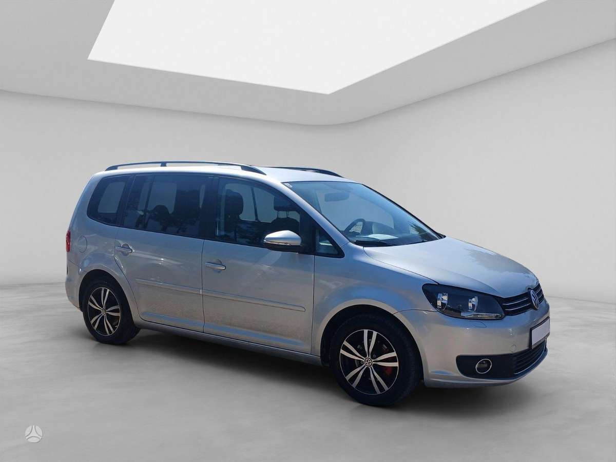 Volkswagen Touran - 3