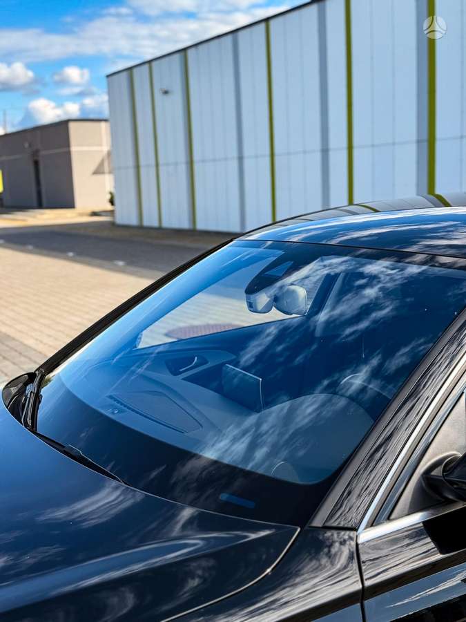Audi A6, 2.0 l., Седан