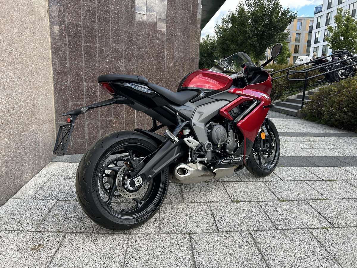 Triumph Daytona 660cc, спортбайки / superbikes