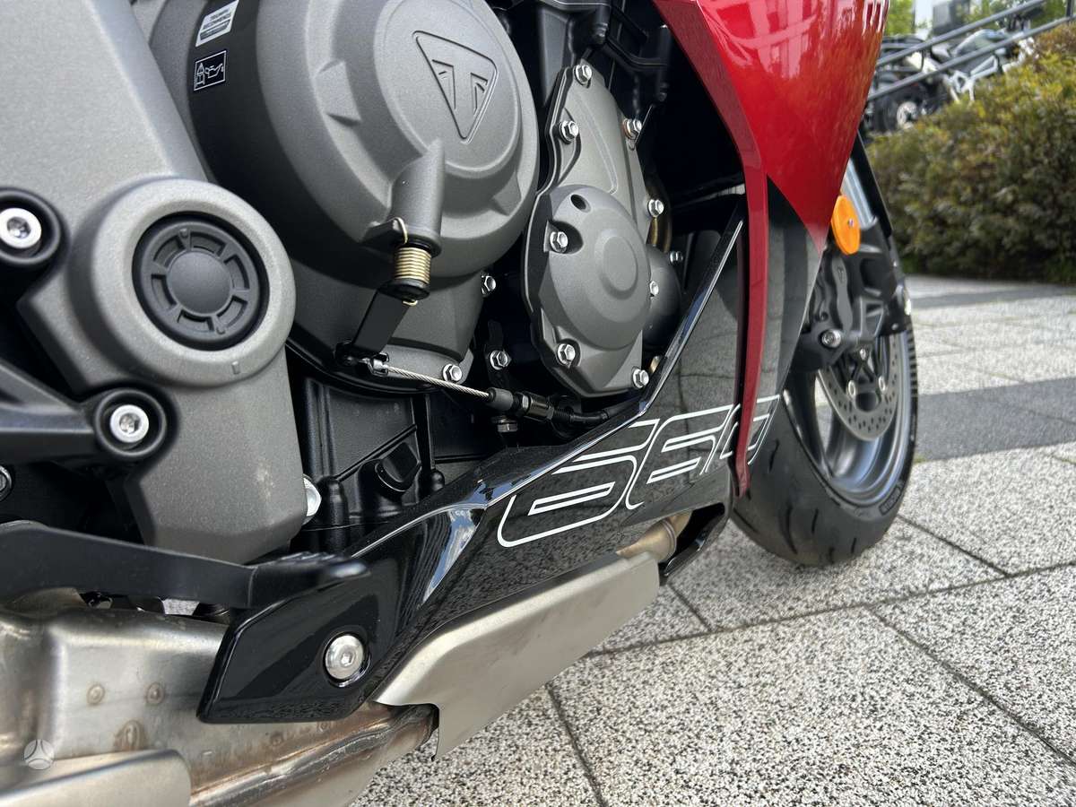 Triumph Daytona 660cc, спортбайки / superbikes