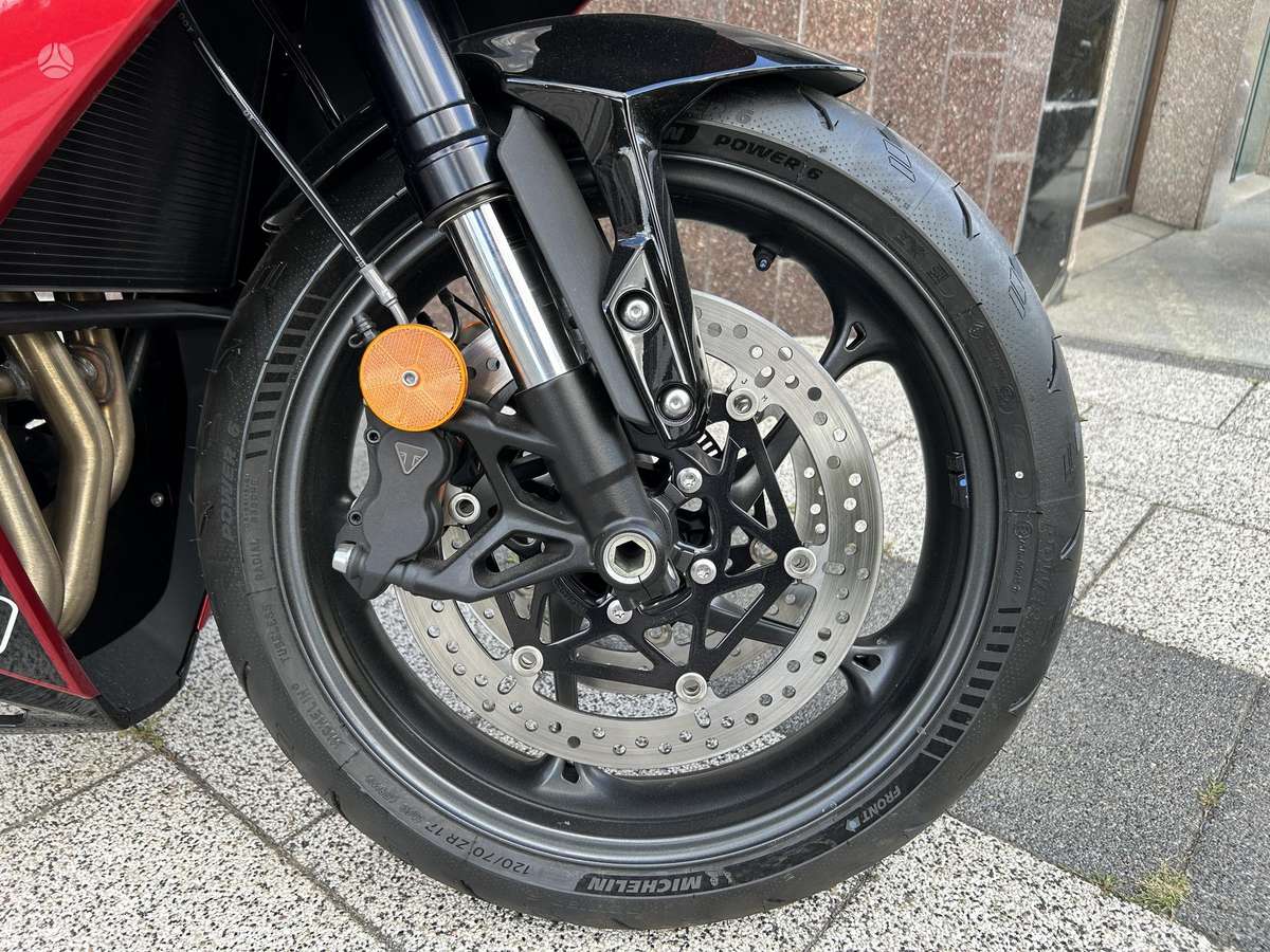 Triumph Daytona 660cc, спортбайки / superbikes