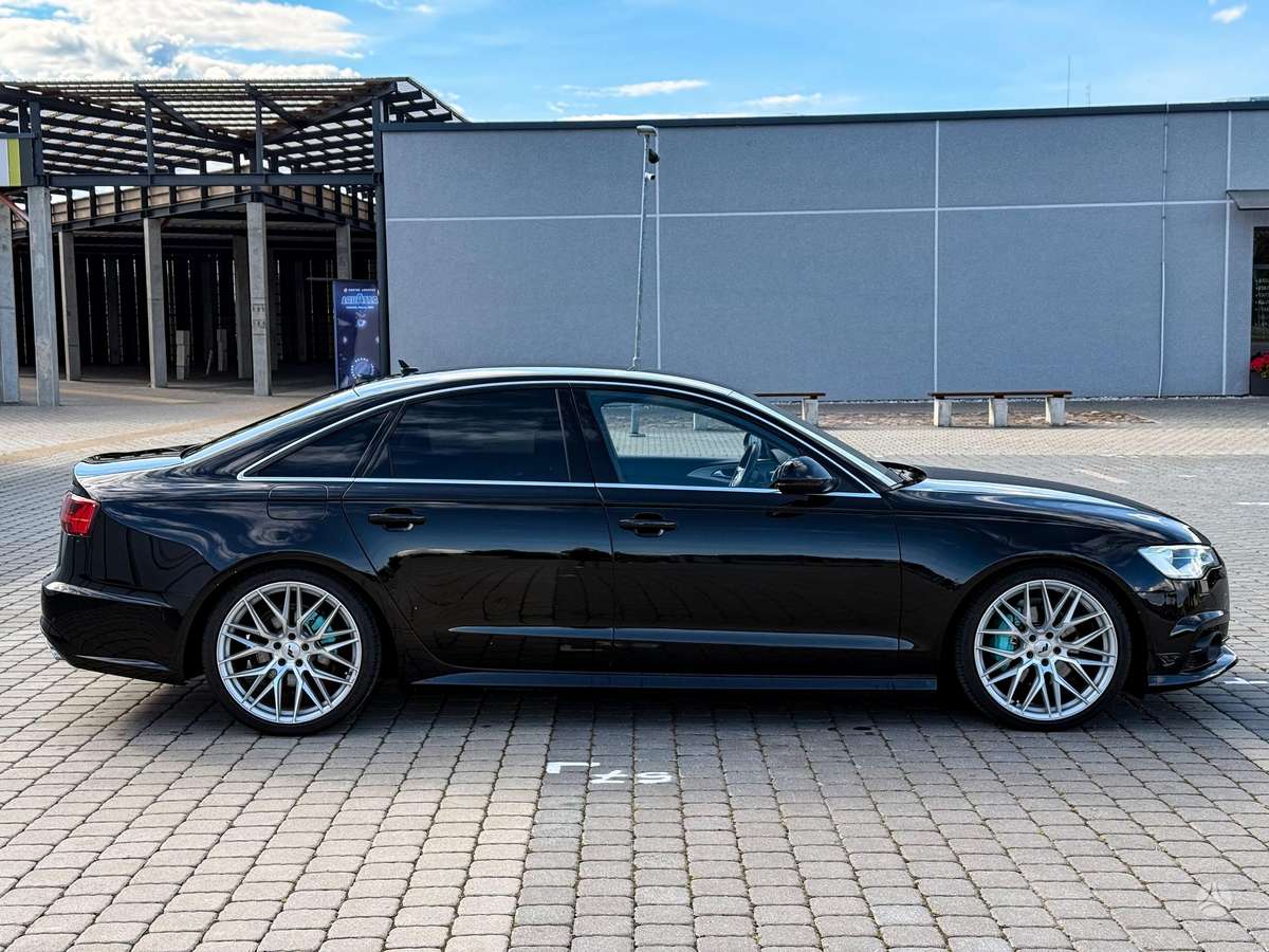 Audi A6, 2.0 l., Седан