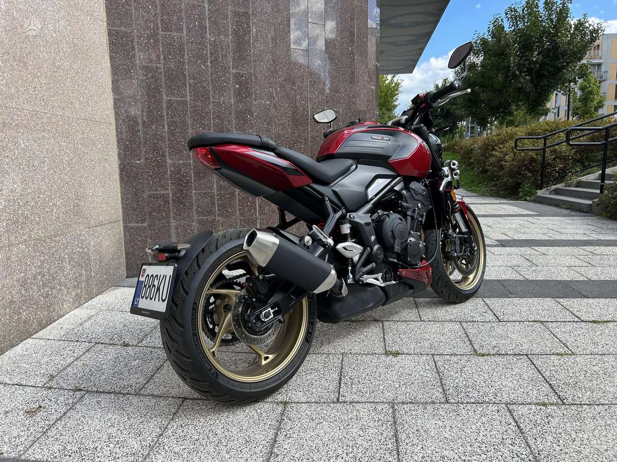 Triumph Trident 798cc, street / klasikiniai