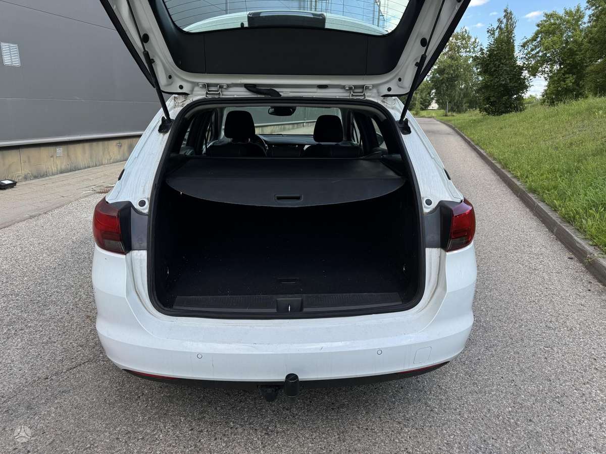 Opel Astra, 1.2 l., Универсал