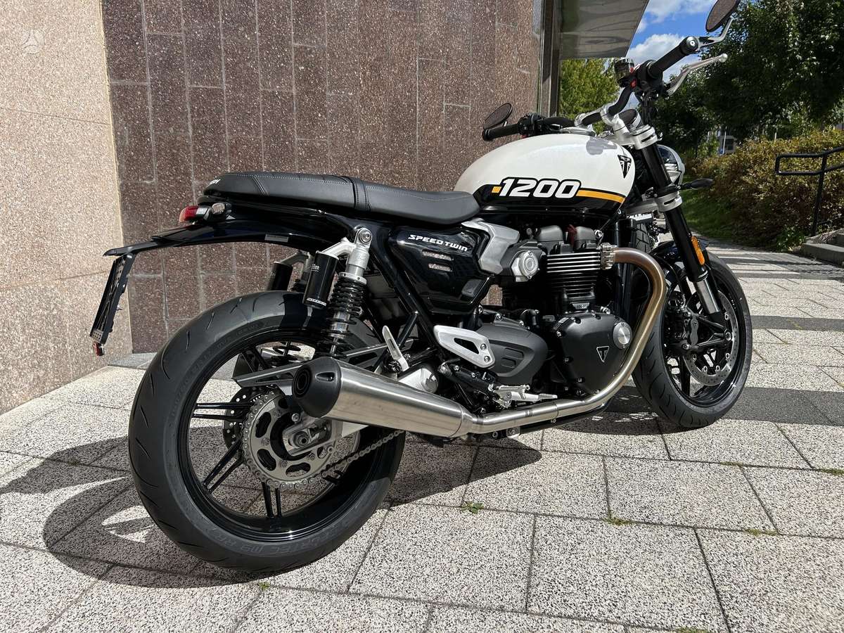 Triumph Speed Twin 1200cc, street / classic