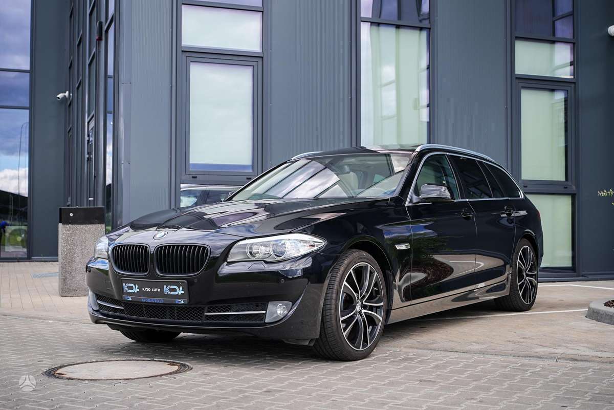 BMW 520, 2.0 l., wagon