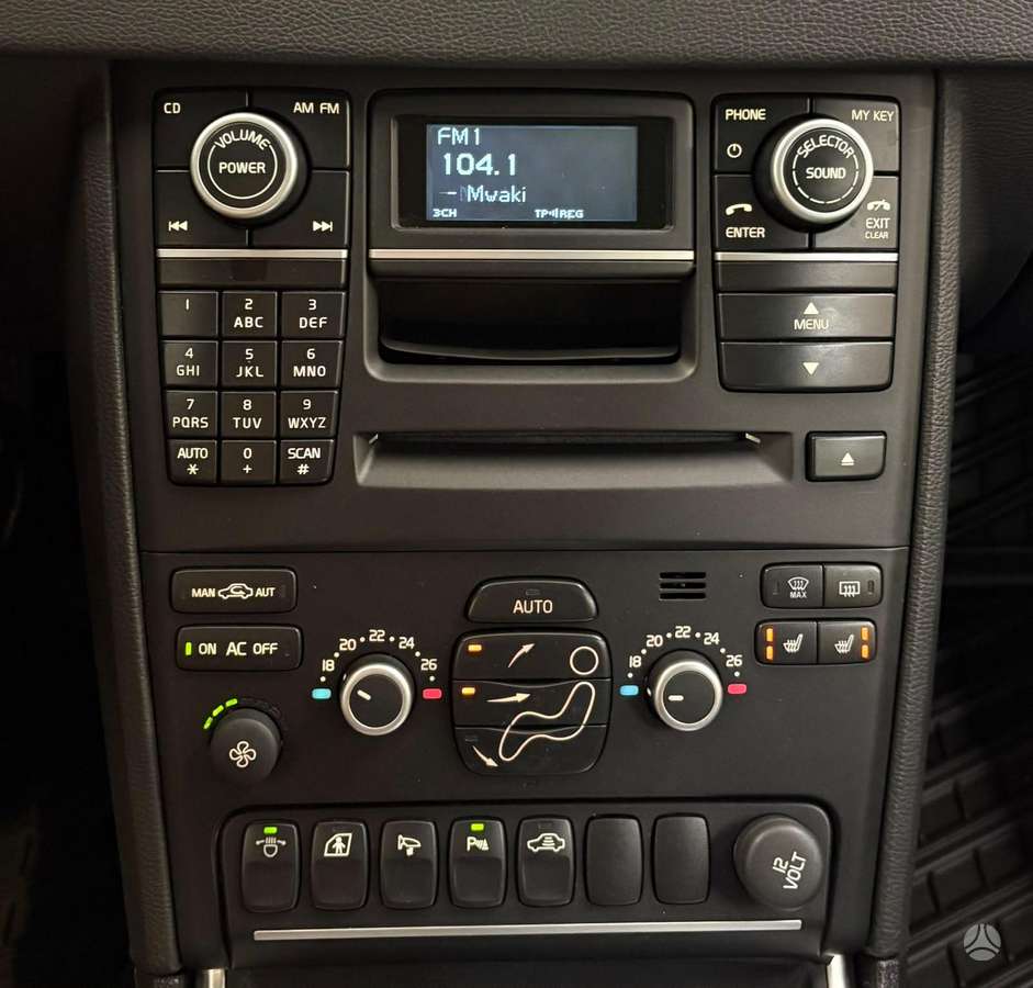 Volvo XC90 - 3