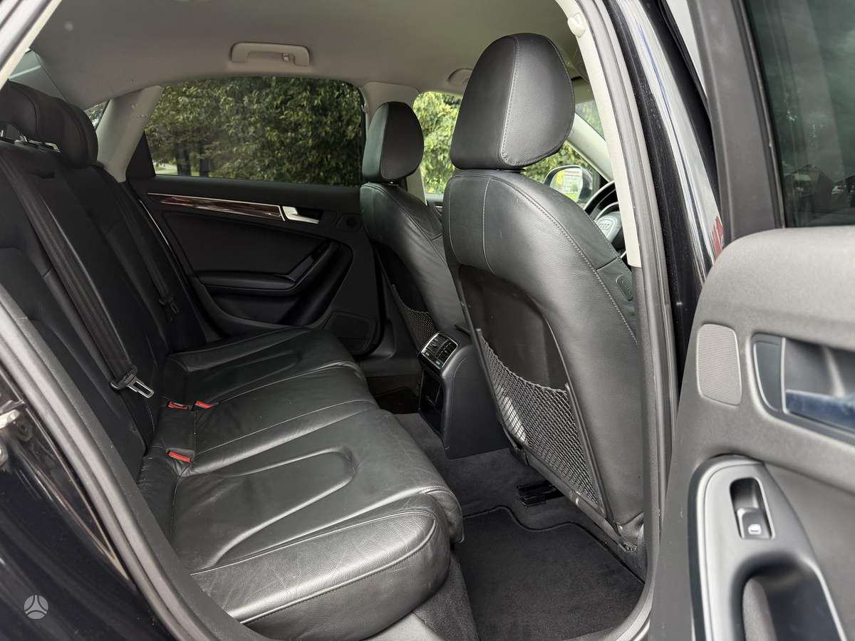 Audi A4, 2.0 l., sedanas