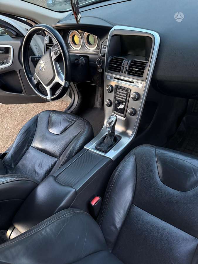 Volvo XC60 - 3