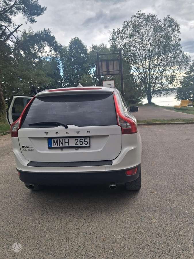 Volvo XC60 - 4