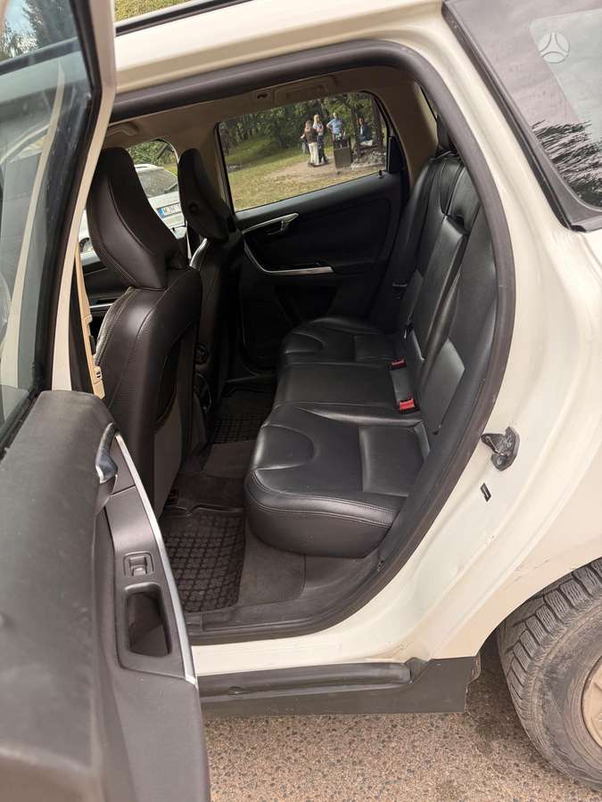 Volvo XC60 - 5