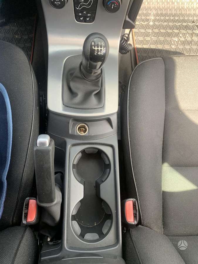 Volvo V50, 2.0 l., Универсал
