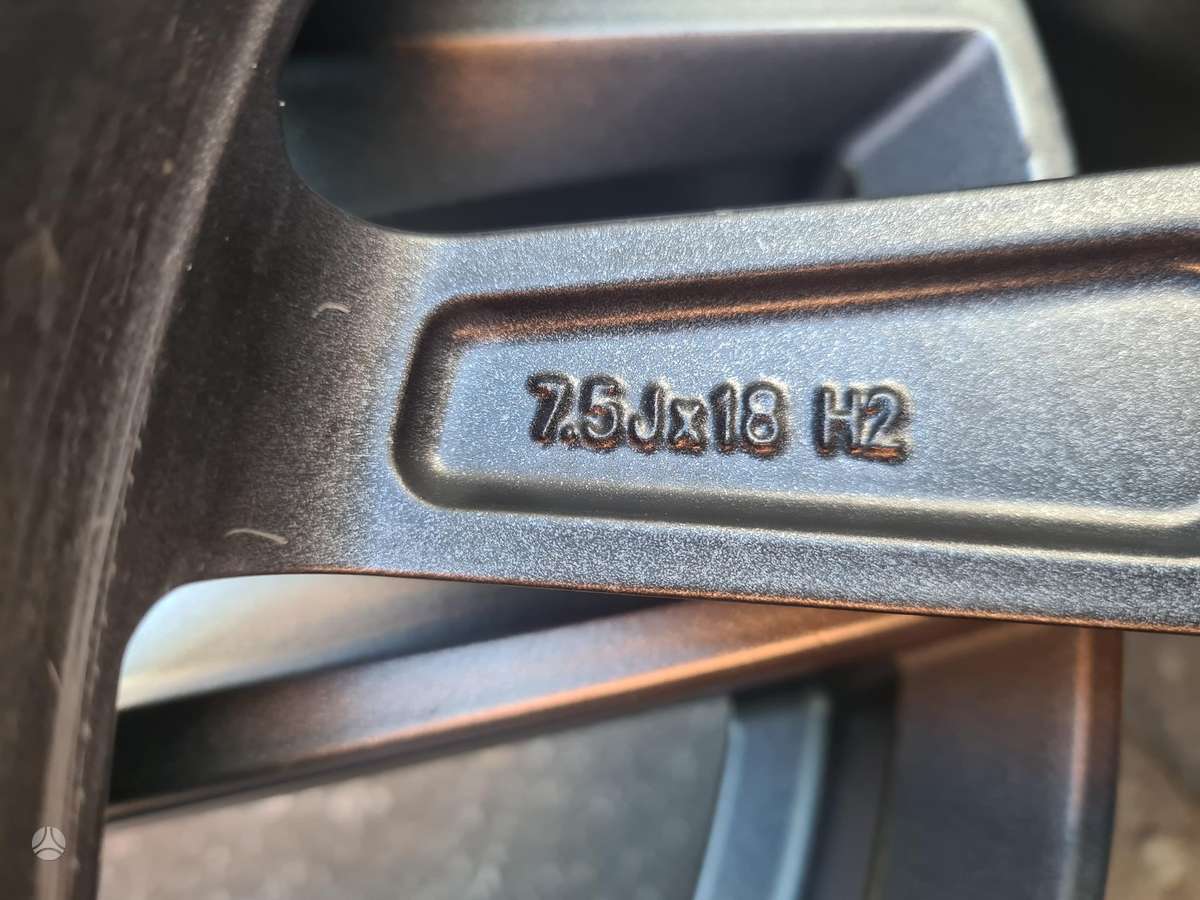 Mercedes-Benz C-Class / E-Class, light alloy, R18
