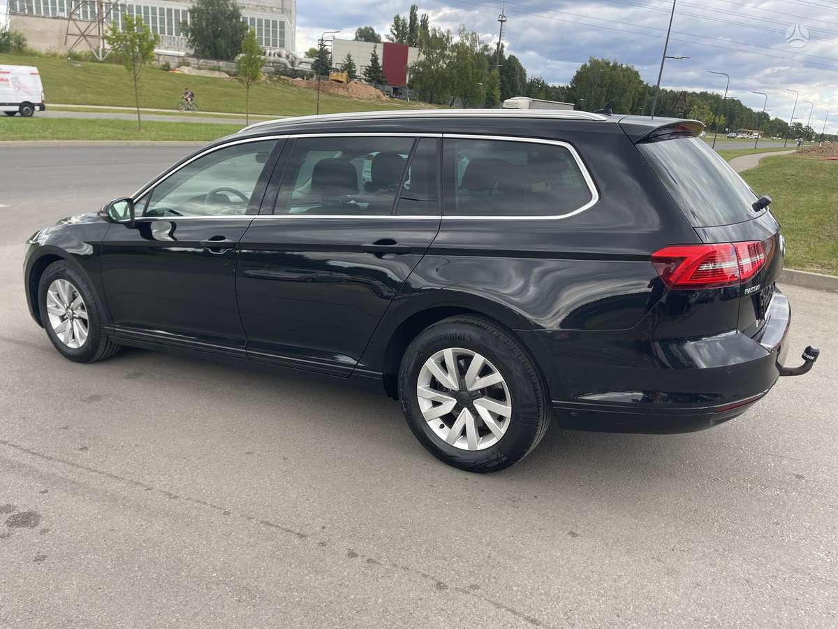 Volkswagen Passat - 9