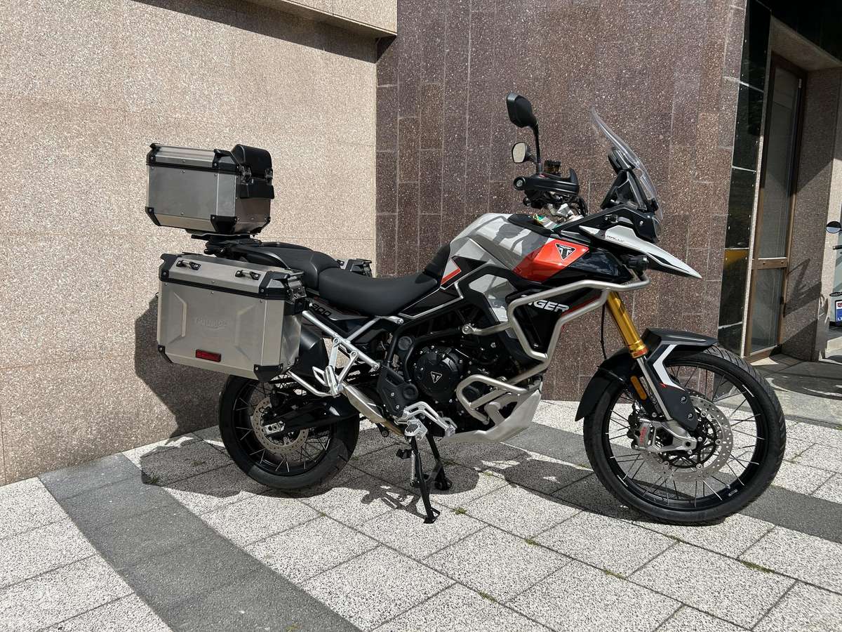 Triumph Tiger 888cc, enduro / adventure