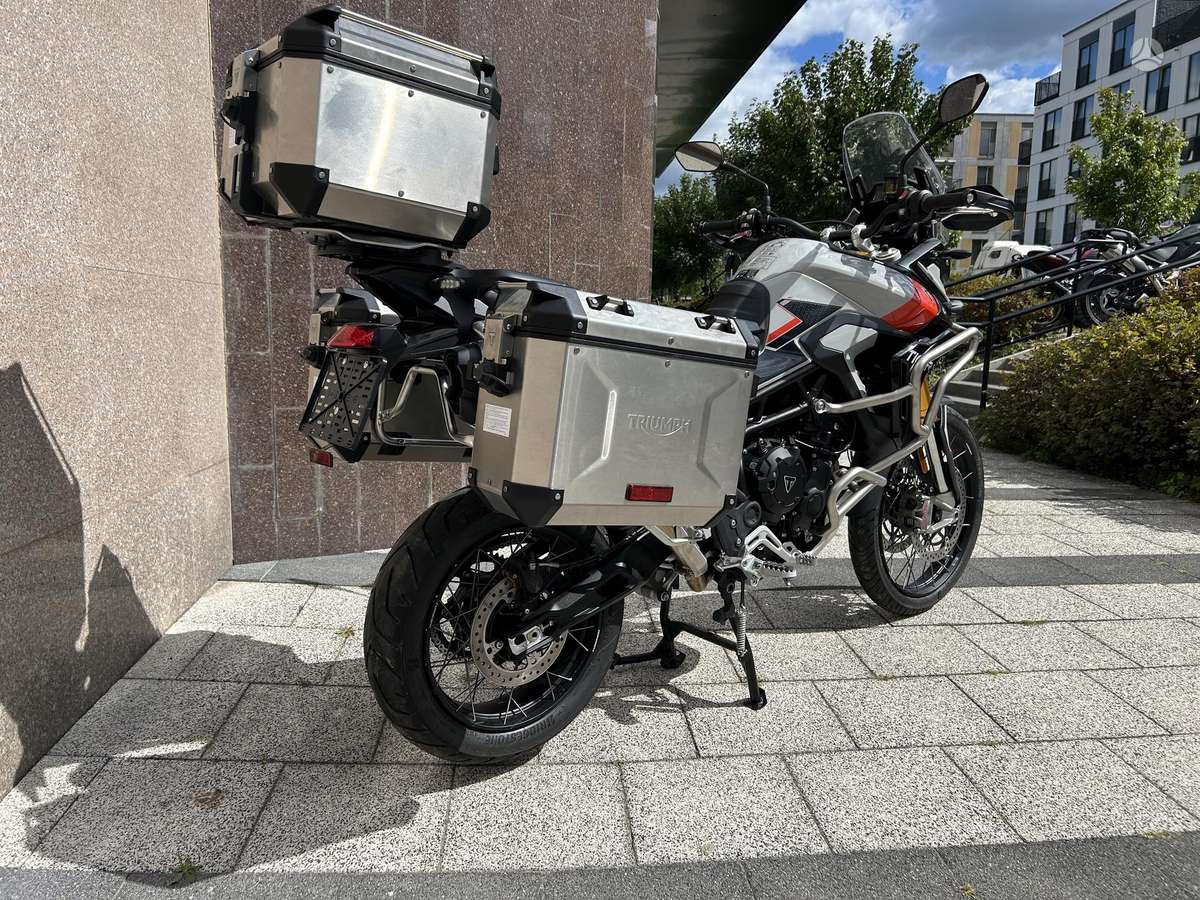 Triumph Tiger 888cc, enduro / adventure