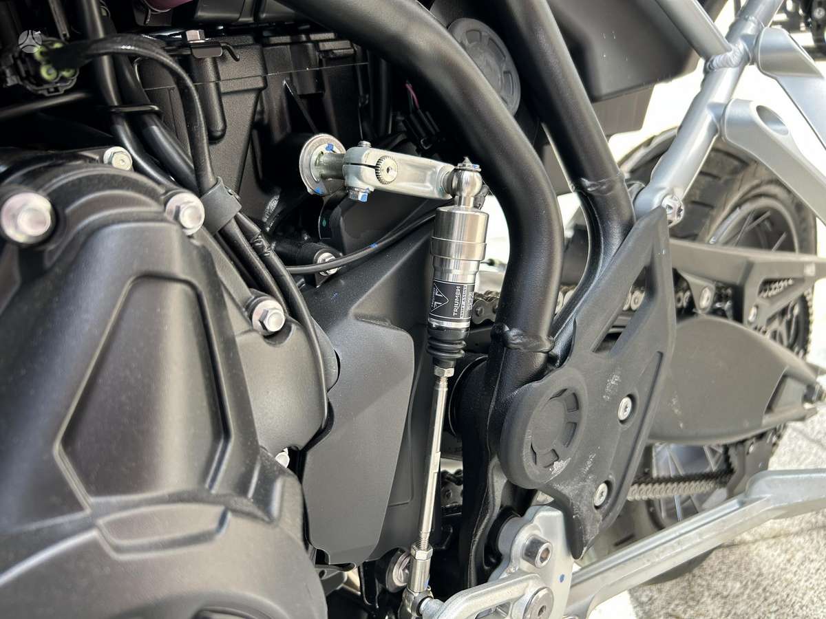 Triumph Tiger 888cc, enduro / adventure