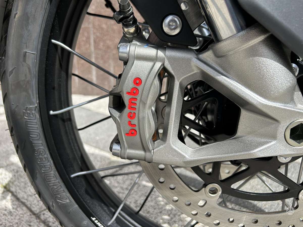 Triumph Tiger 888cc, enduro / adventure