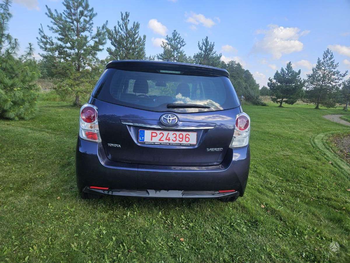 Toyota Verso - 6