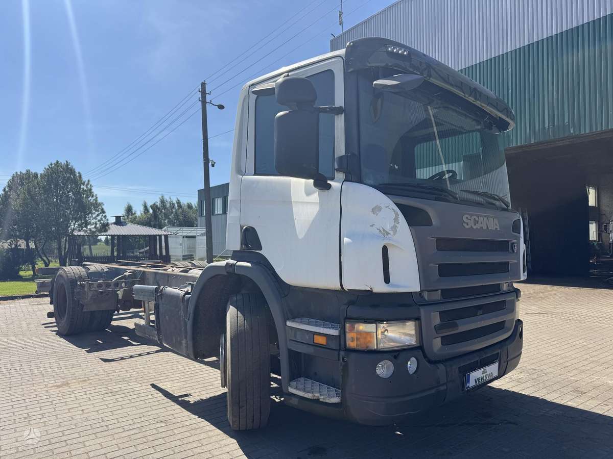 Scania P230, cab-chassis trucks