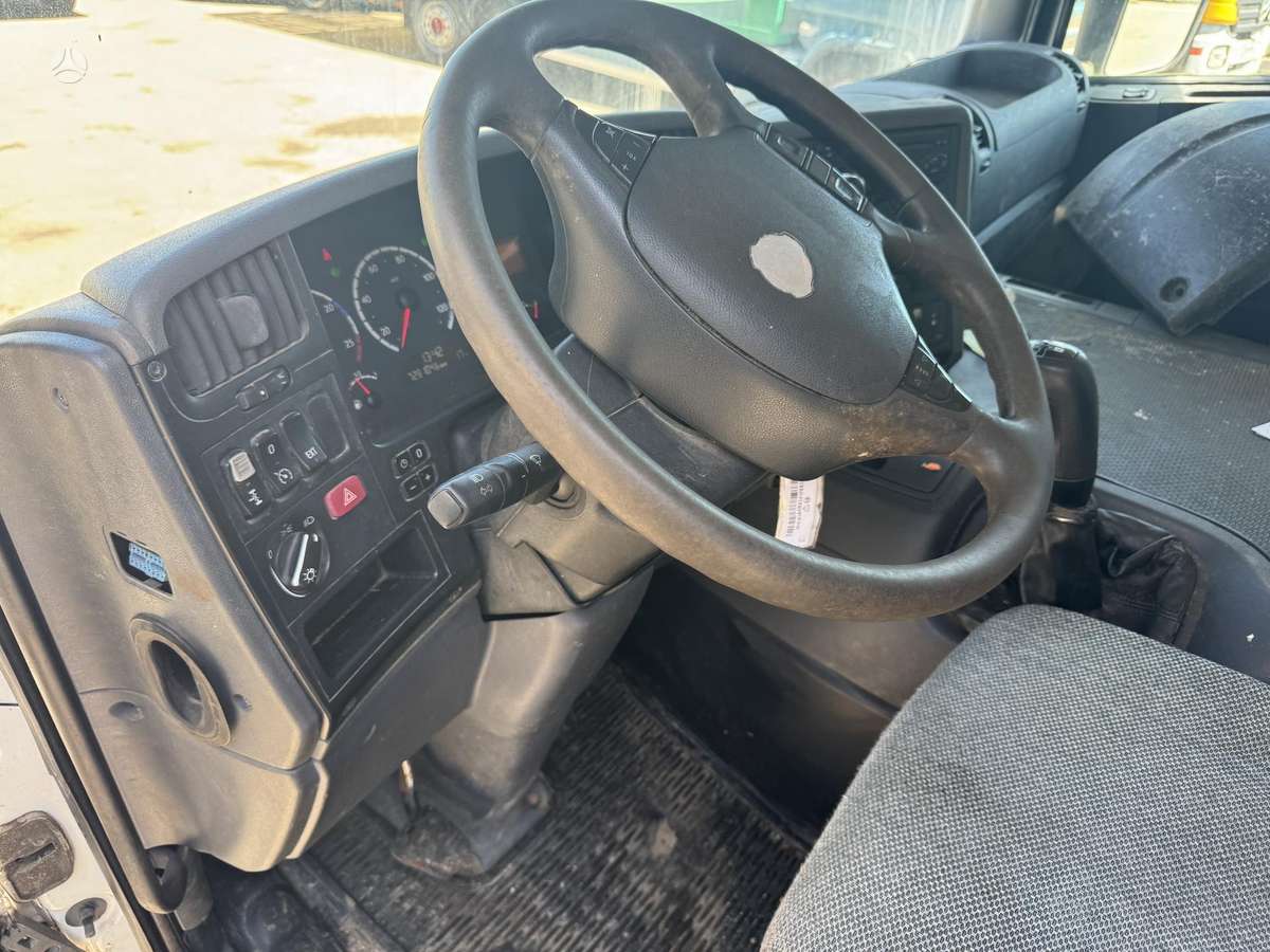 Scania P230, шасси