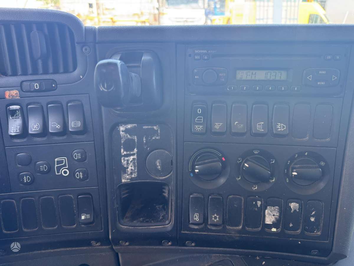 Scania P230, cab-chassis trucks