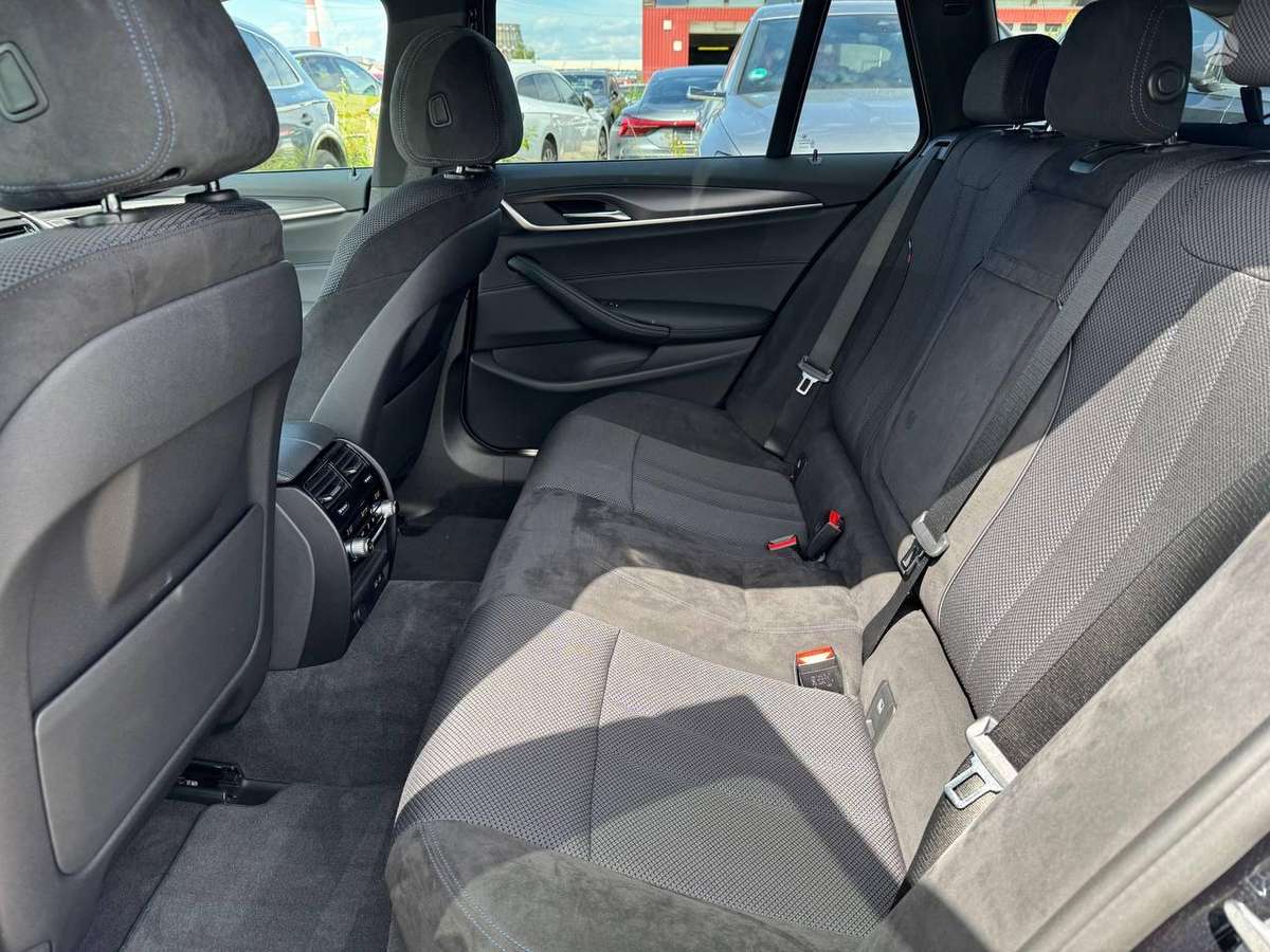 BMW 520, 2.0 l., Универсал