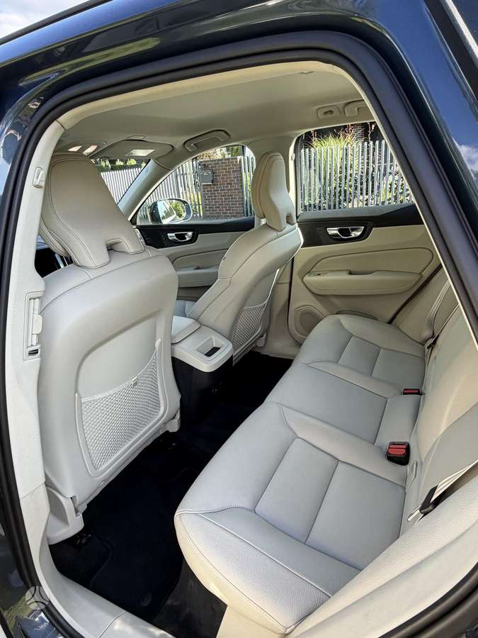 Volvo XC60 - 8