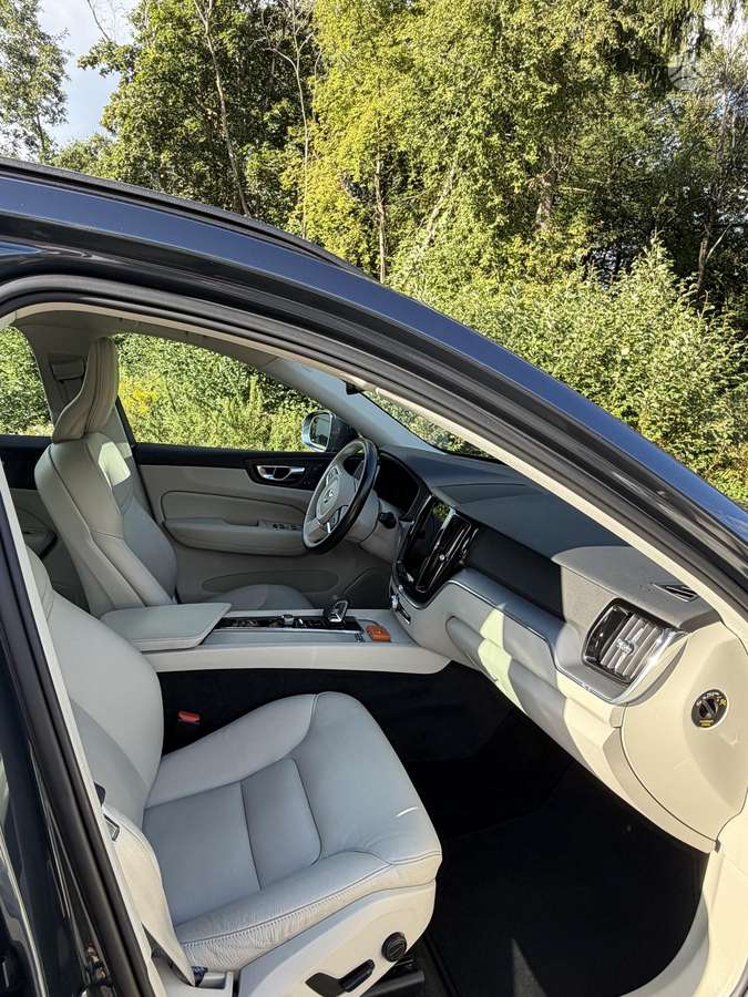 Volvo XC60 - 11