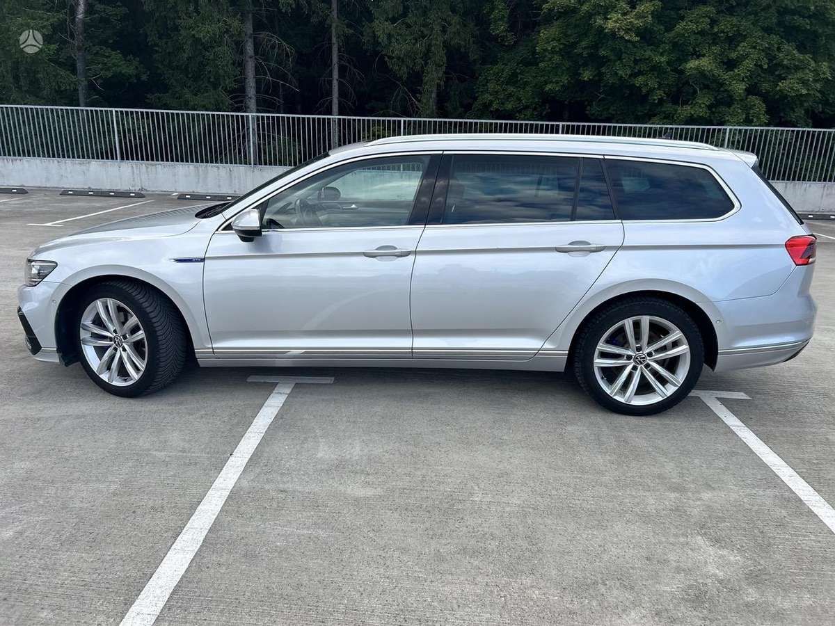 Volkswagen Passat - 10